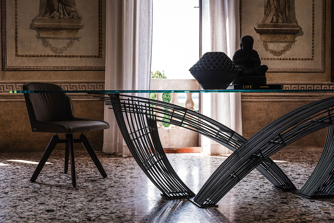 Cattelan italia deals dining table