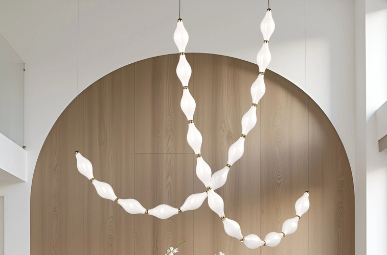Chandeliers and Modern Ceiling Lights