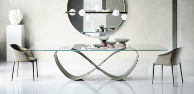 BUTTERFLY DINING TABLE