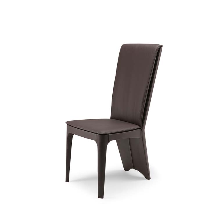 Tamarinde Dining Chair With Wheels By Leolux Modern Dining Chairs