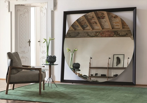 Odino MirrorBy Porada