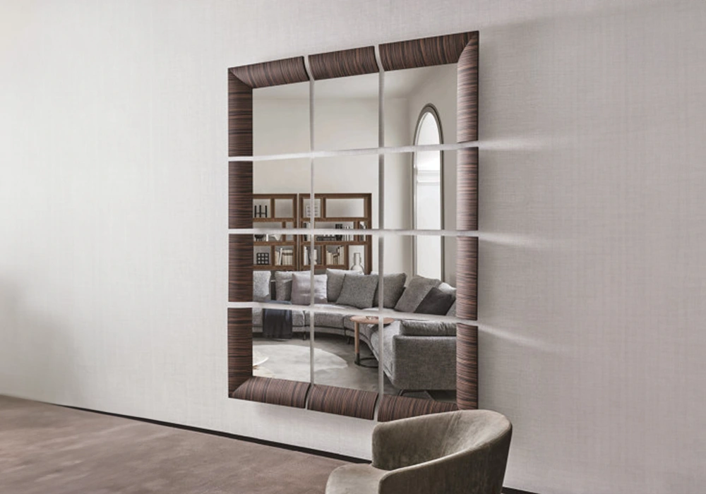 Triple MirrorBy Porada