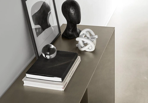 Dolm Console TableBy Gallotti & Radice