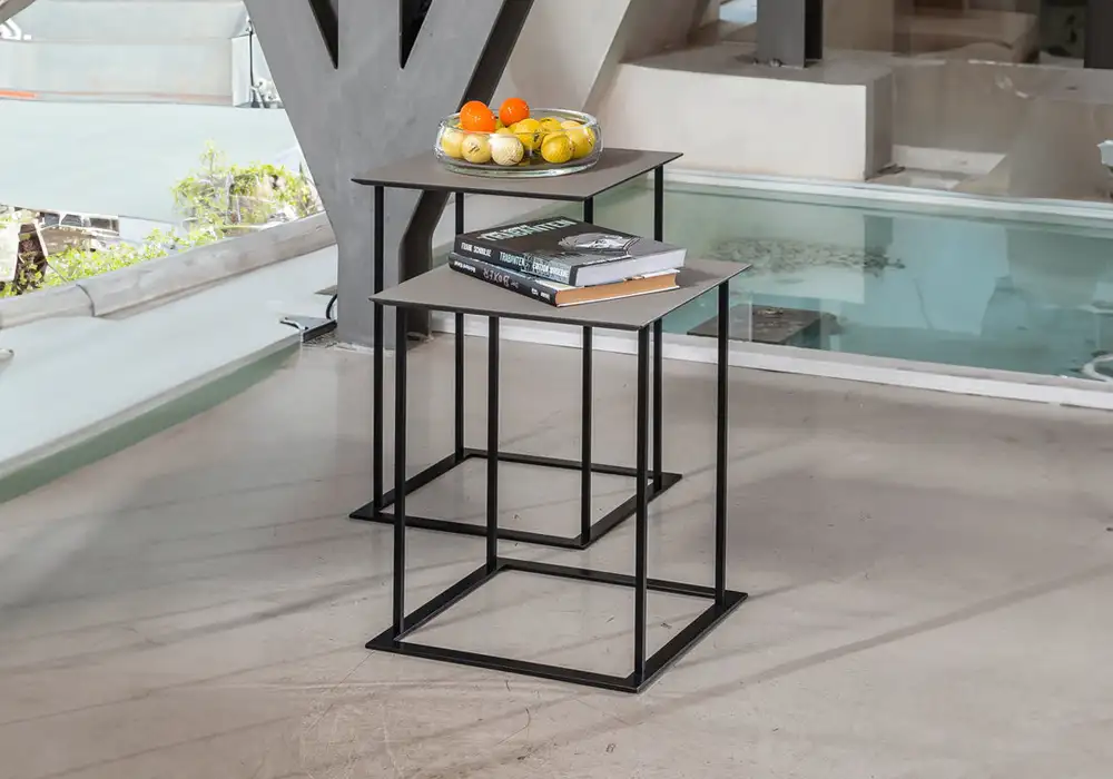 Chess Side TableBy CASANOVA