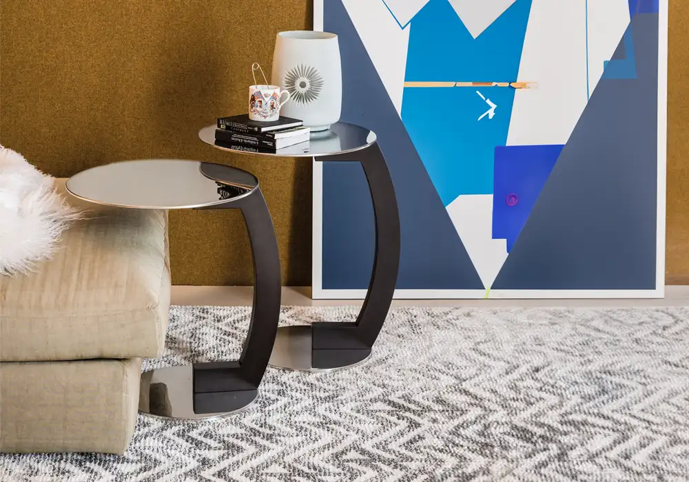 【N2 interior】stainless side table 最短翌日配送】Stainless Curved Side Table サイドテーブル