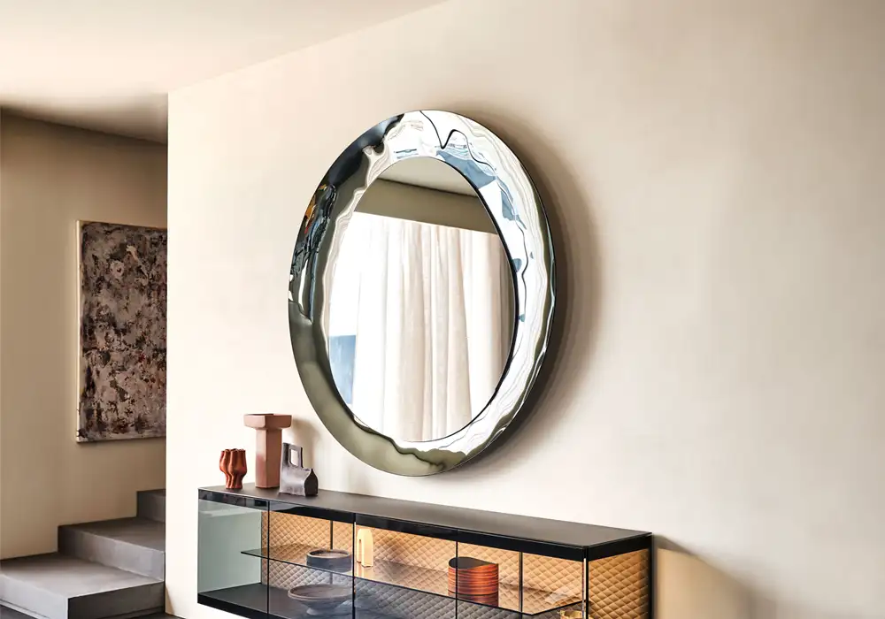 Cosmos Mirror